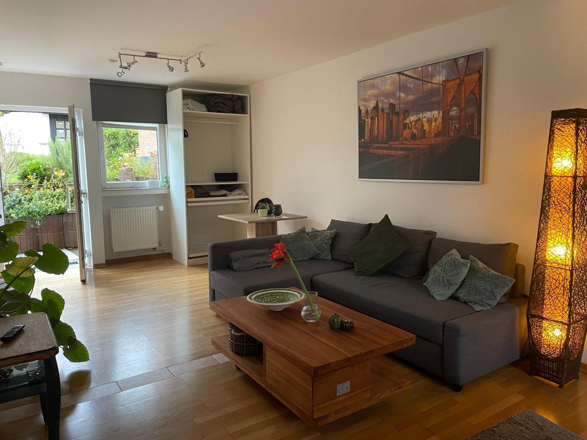Modernes Appartement Im Gruenen - Stilvoll Und Komfortabel Keulen Buitenkant foto